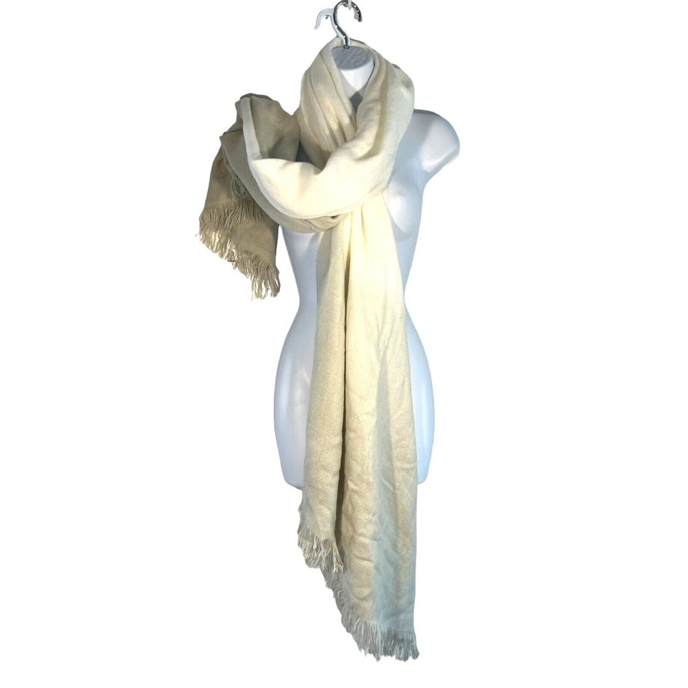 Francesca's NWT 100% Acrylic Scarf Cream Fade‎ Ombre to Gray Long